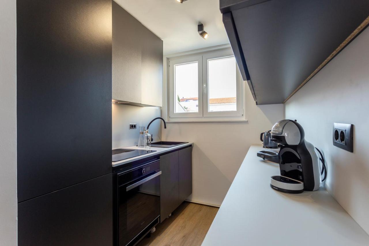 Apartman Izis Centar Pule *