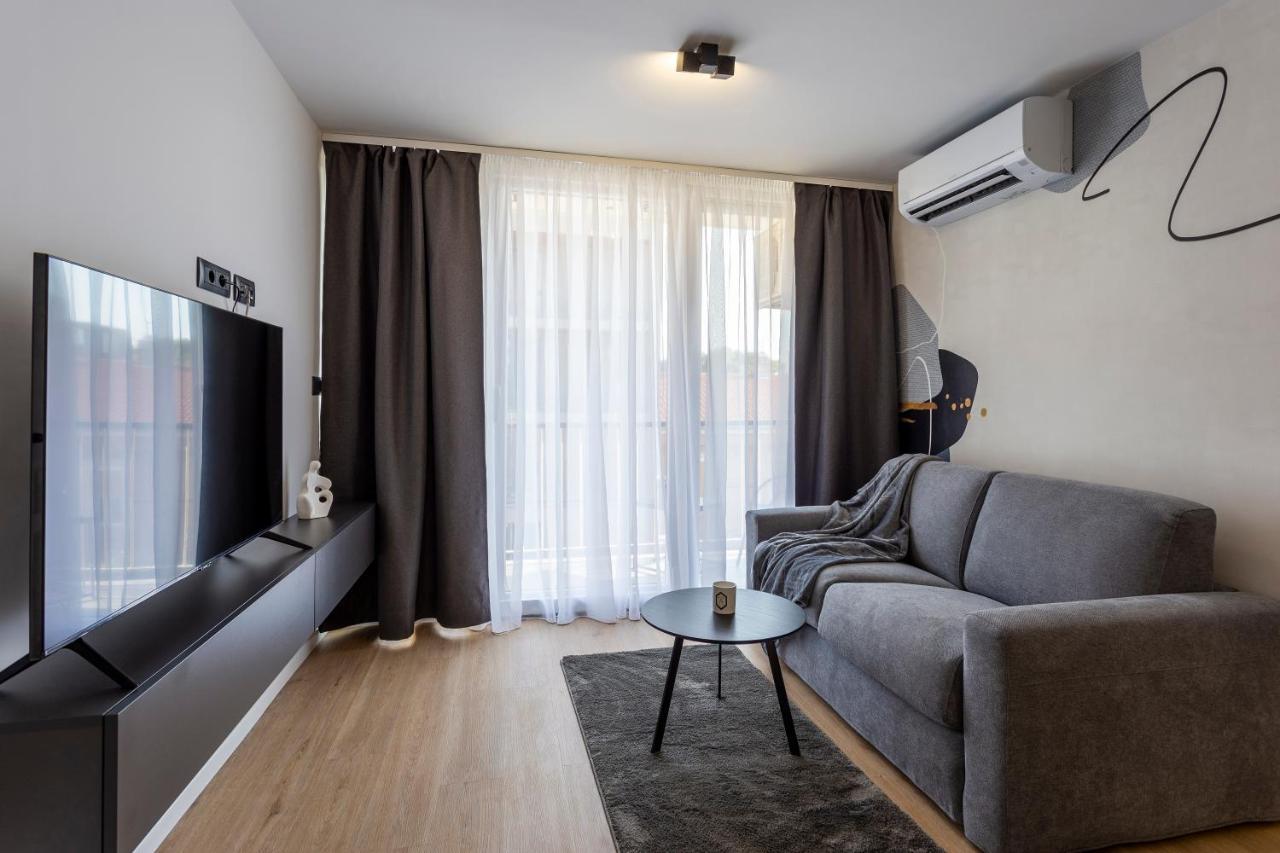 Izis Centar Pule Apartman
